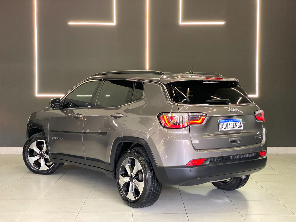 Jeep Compass Cinza