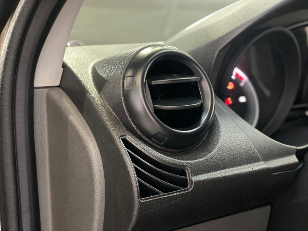 Ford Fiesta Prata