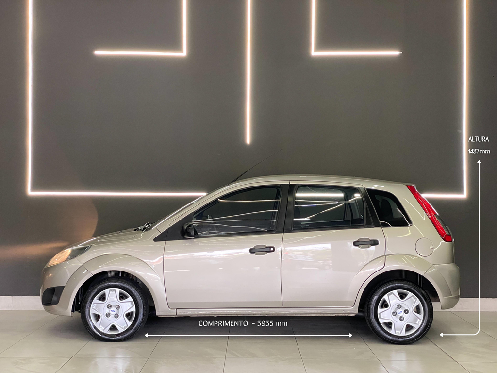 Ford Fiesta Prata