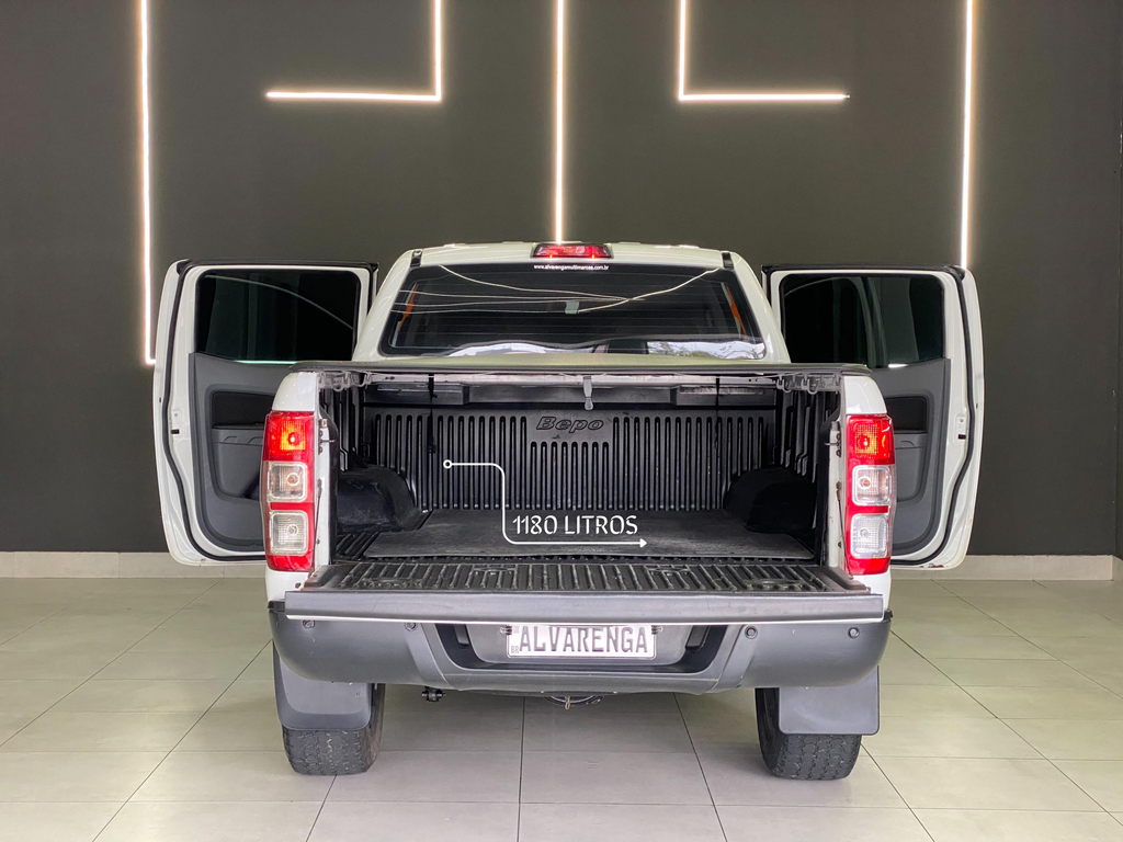 Ford Ranger (Cabine Dupla) Branco