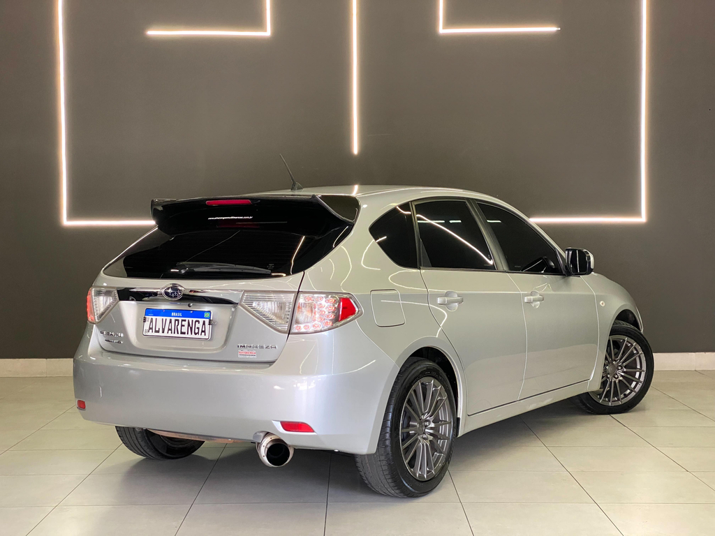 Subaru Impreza Hatch Prata