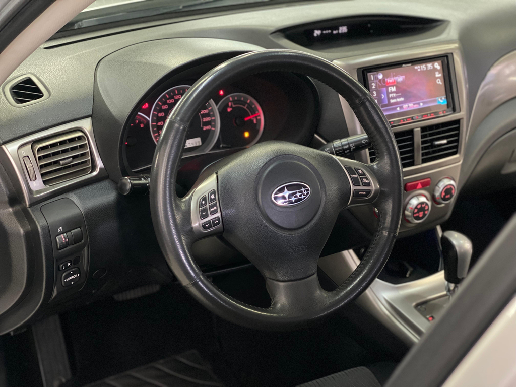Subaru Impreza Hatch Prata