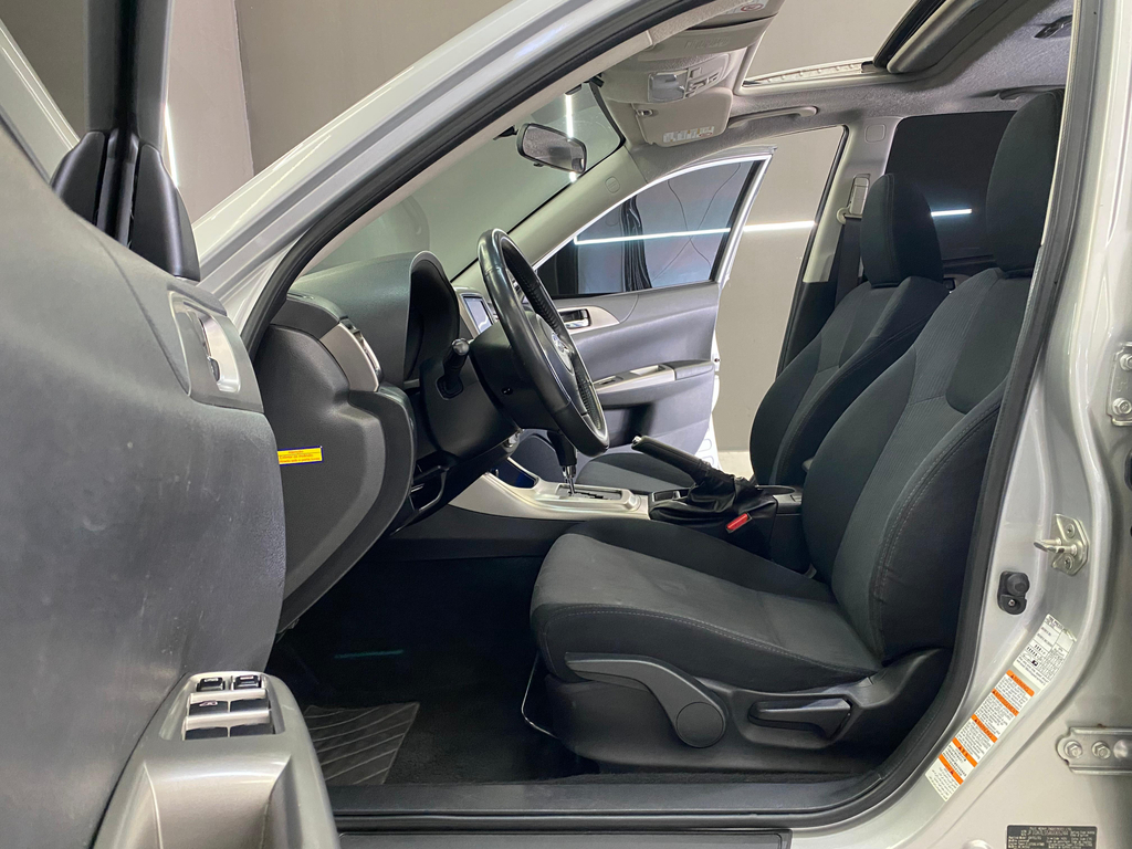 Subaru Impreza Hatch Prata