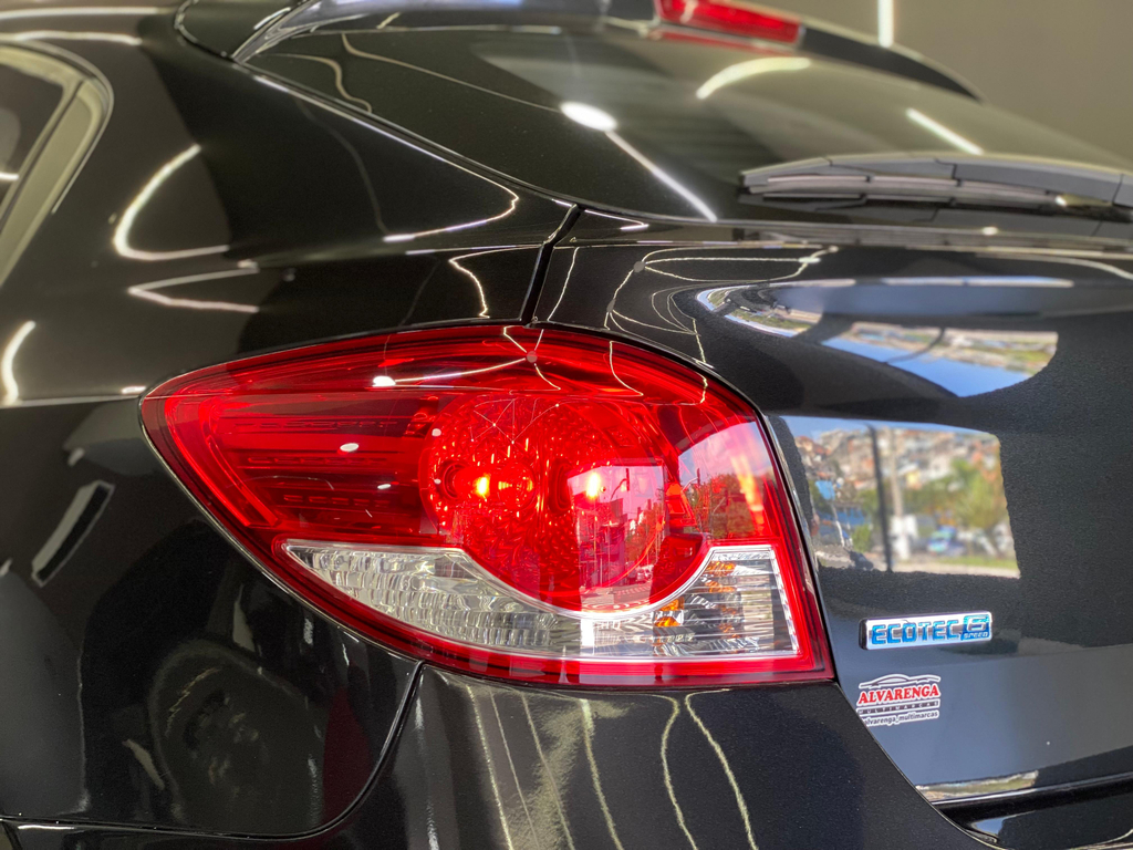 Chevrolet Cruze Sport6 Preto