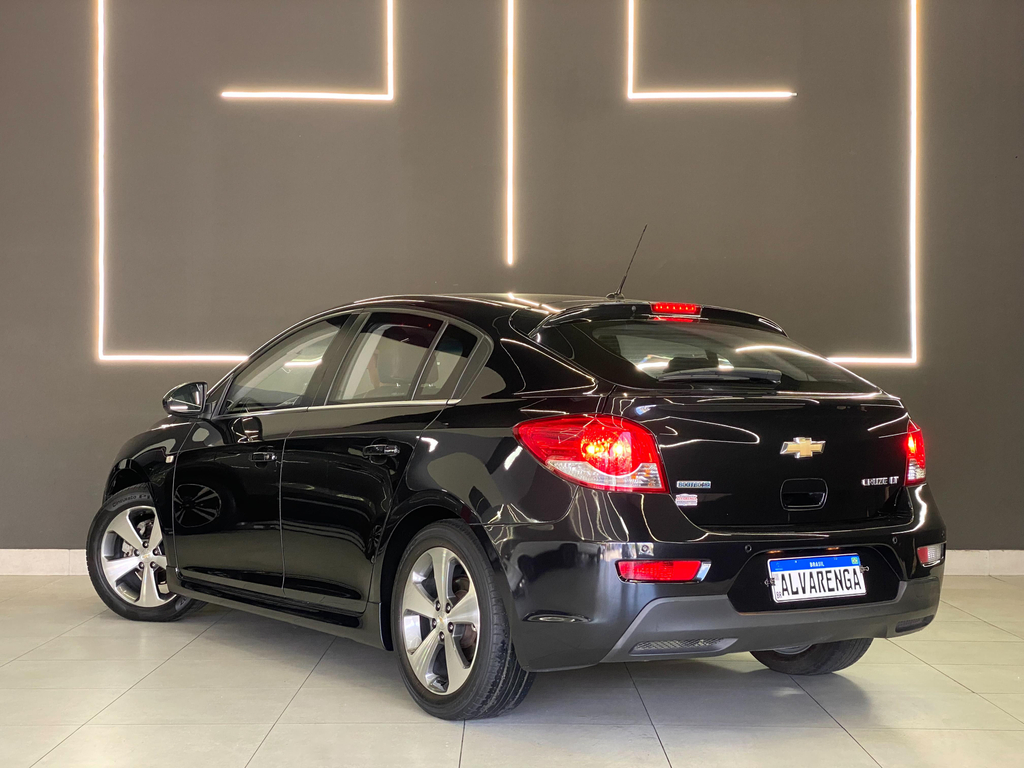 Chevrolet Cruze Sport6 Preto
