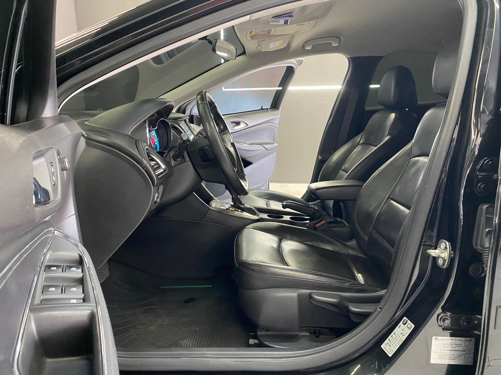 Chevrolet Cruze Sport6 Preto