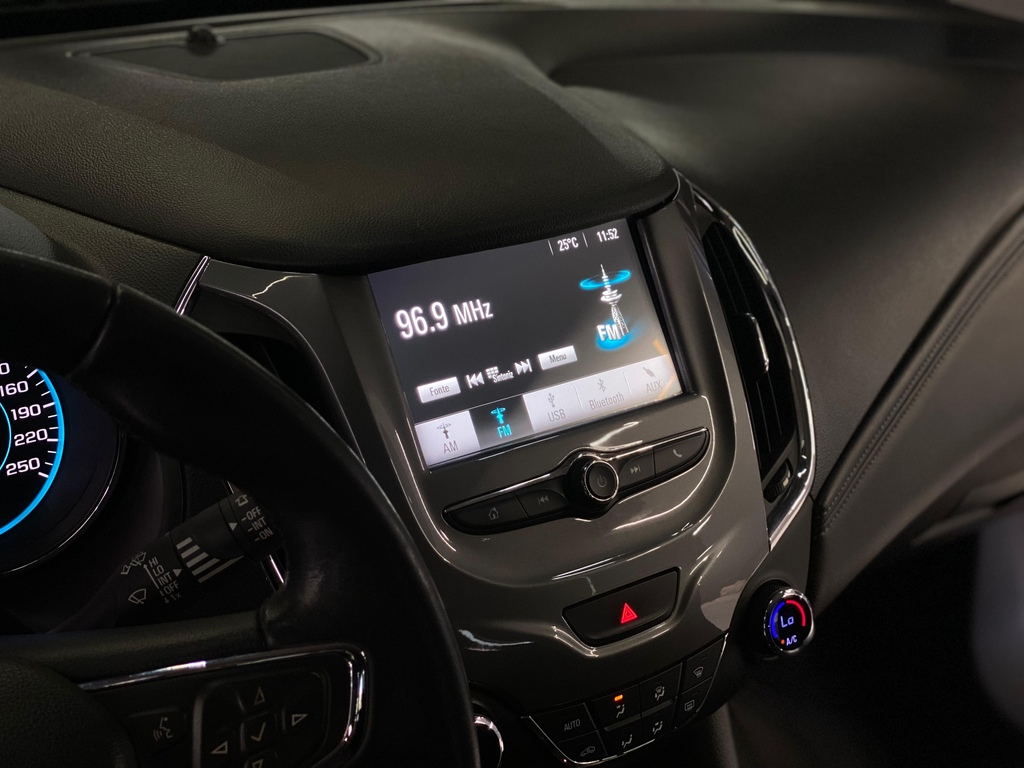 Chevrolet Cruze Sport6 Preto