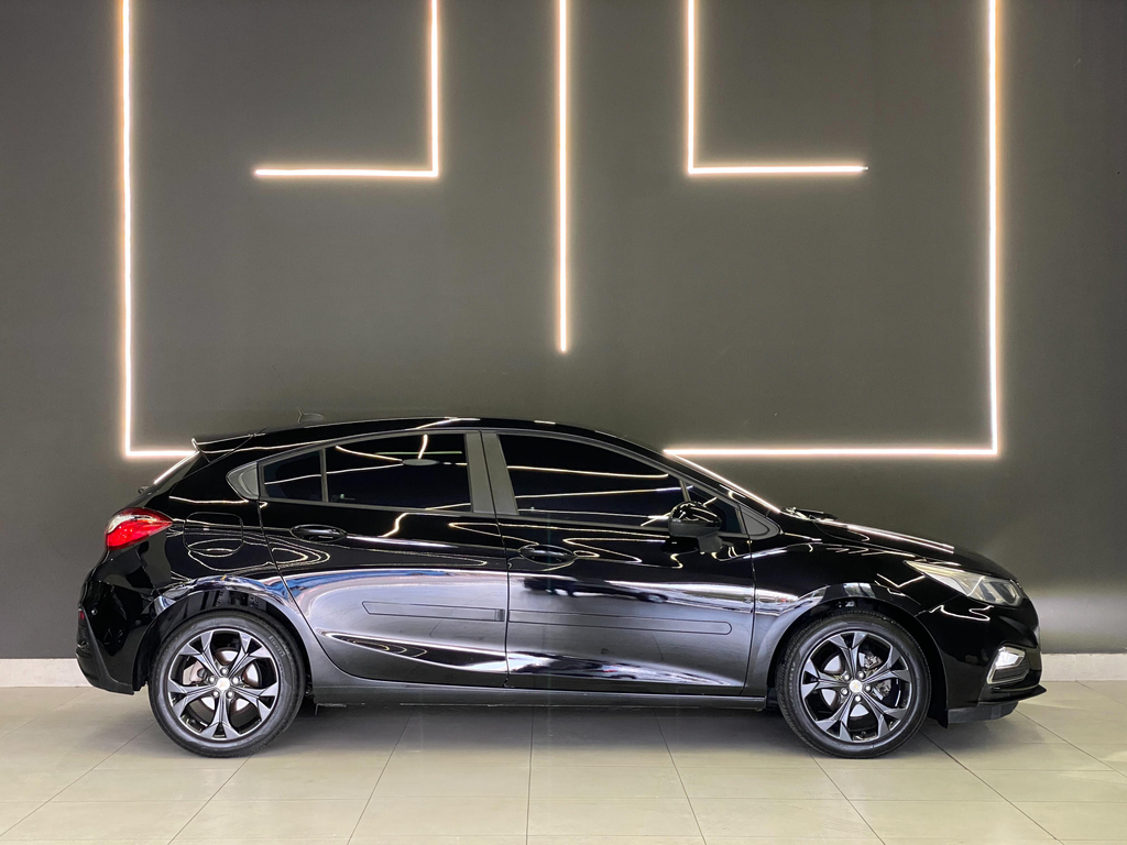 Chevrolet Cruze Sport6 Preto