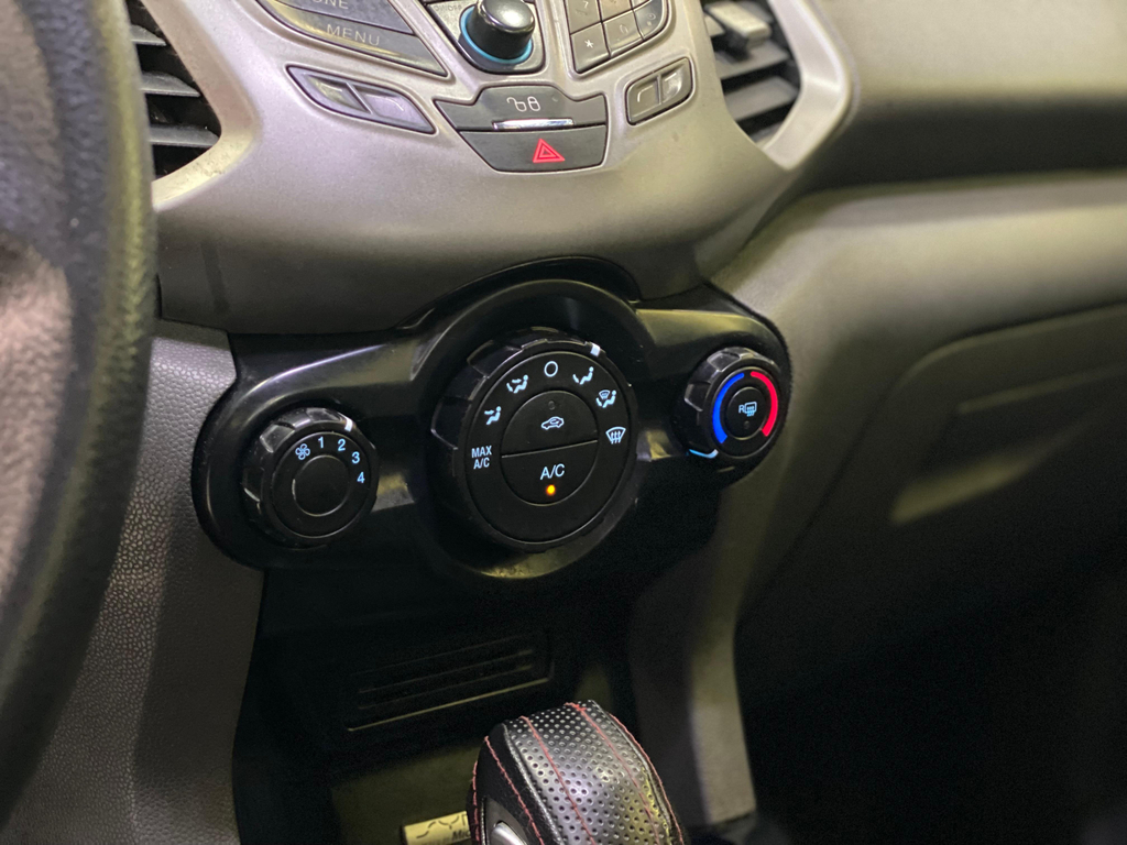 Ford EcoSport Branco