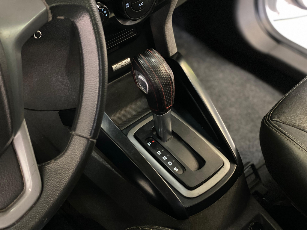 Ford EcoSport Branco