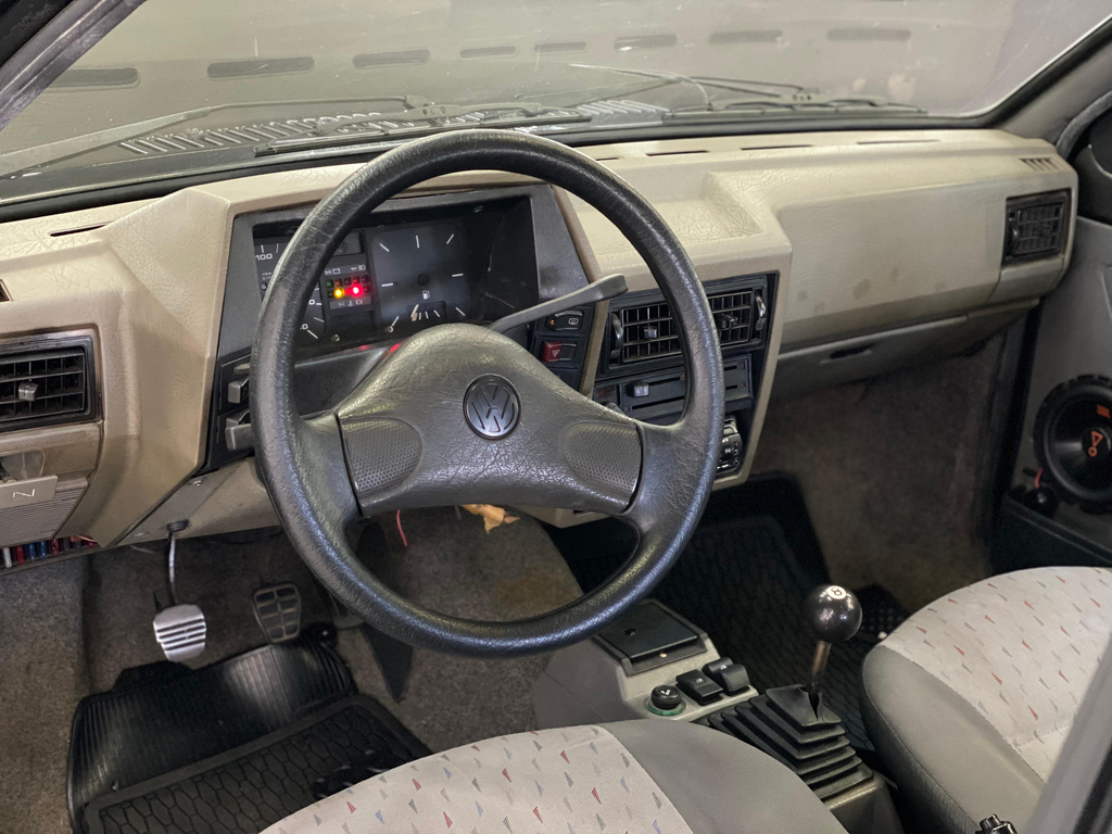 Volkswagen Gol Preto
