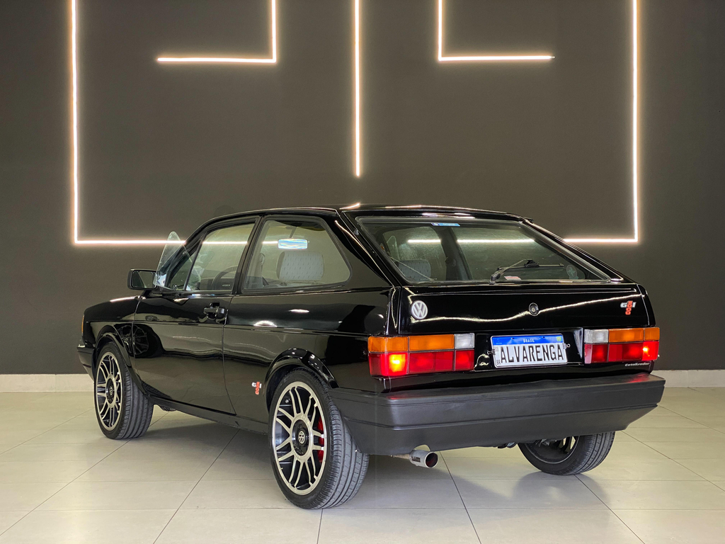 Volkswagen Gol Preto