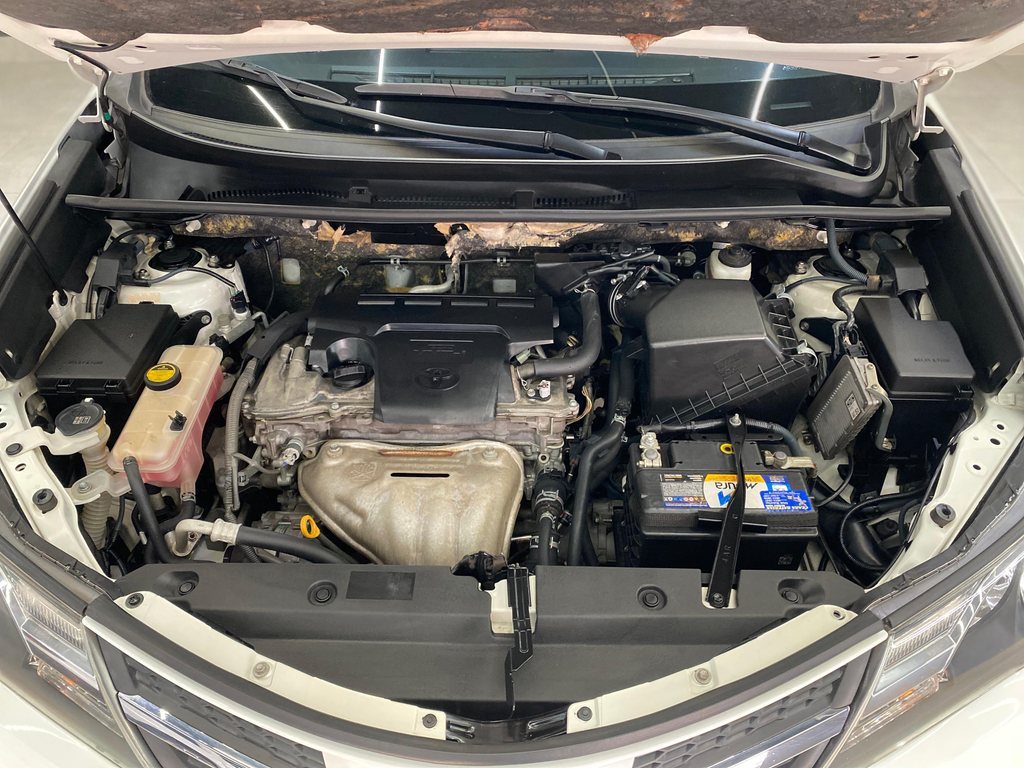 Toyota RAV4 Branco