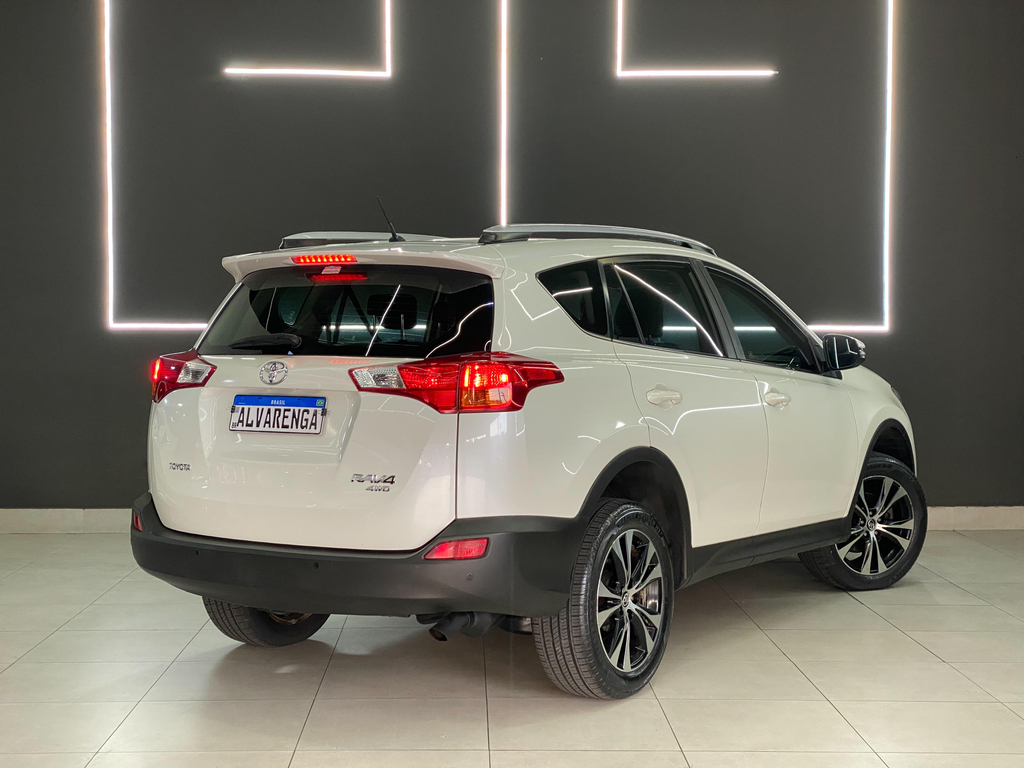 Toyota RAV4 Branco