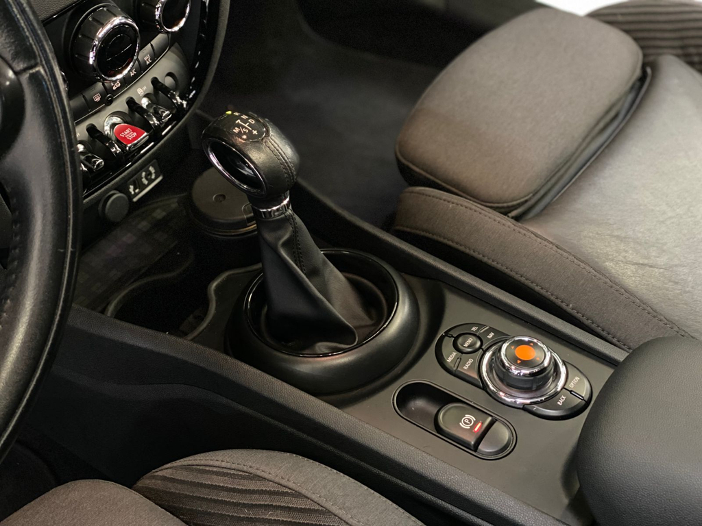 Mini Cooper Marrom