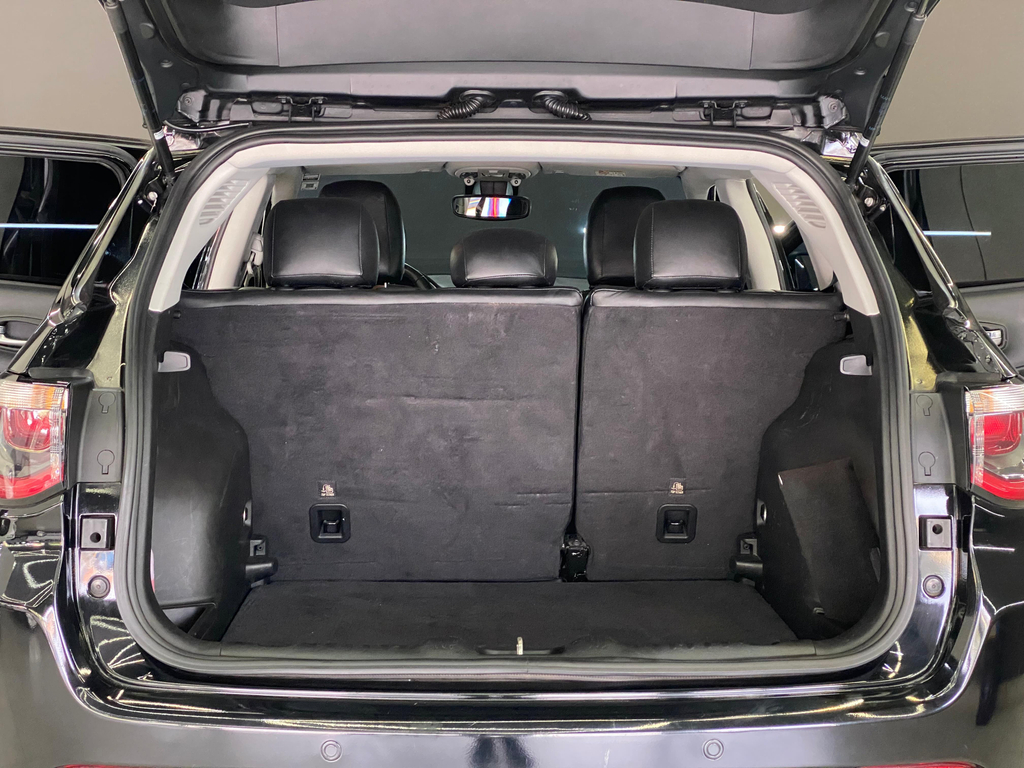 Jeep Compass Preto