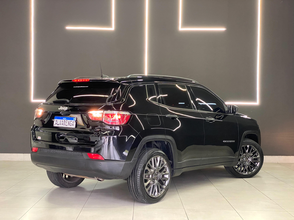 Jeep Compass Preto
