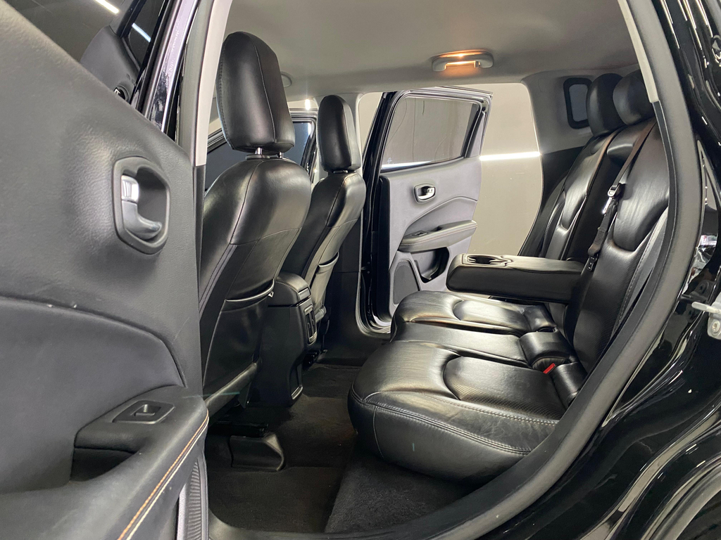 Jeep Compass Preto
