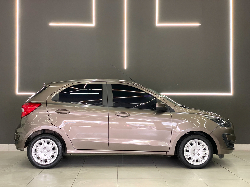 Ford Ka Hatch Cinza