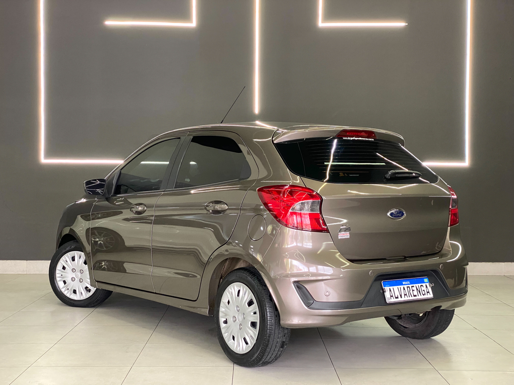 Ford Ka Hatch Cinza