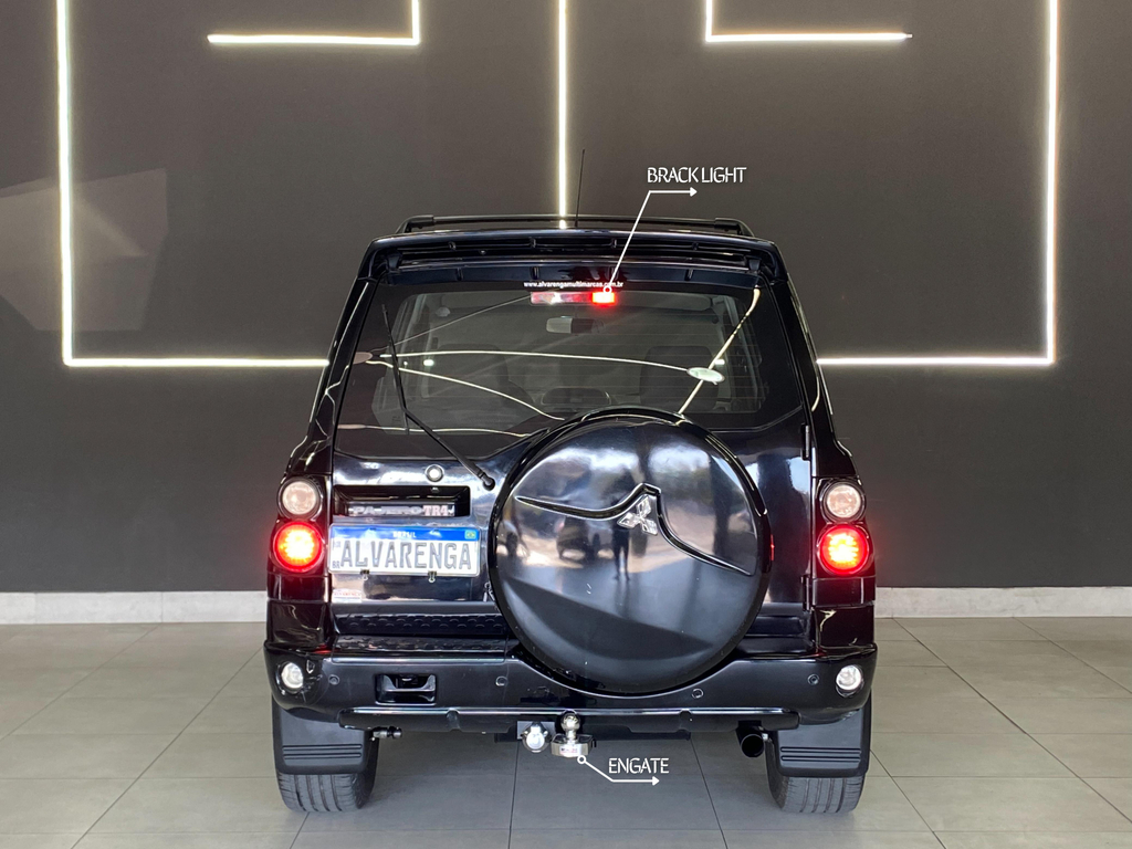 Mitsubishi Pajero TR4 Preto
