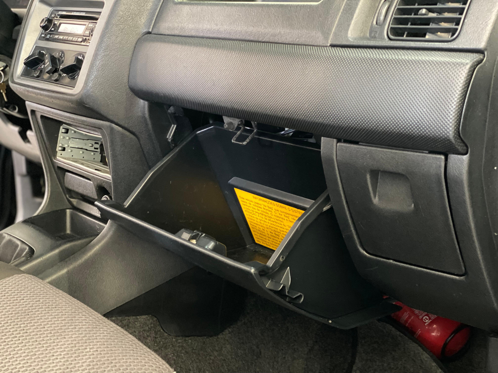 Mitsubishi Pajero TR4 Preto