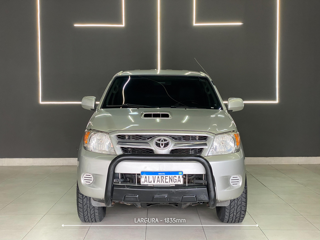 Toyota Hilux Cabine Dupla Prata