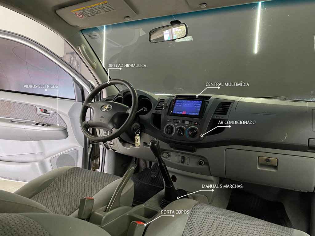 Toyota Hilux Cabine Dupla Prata