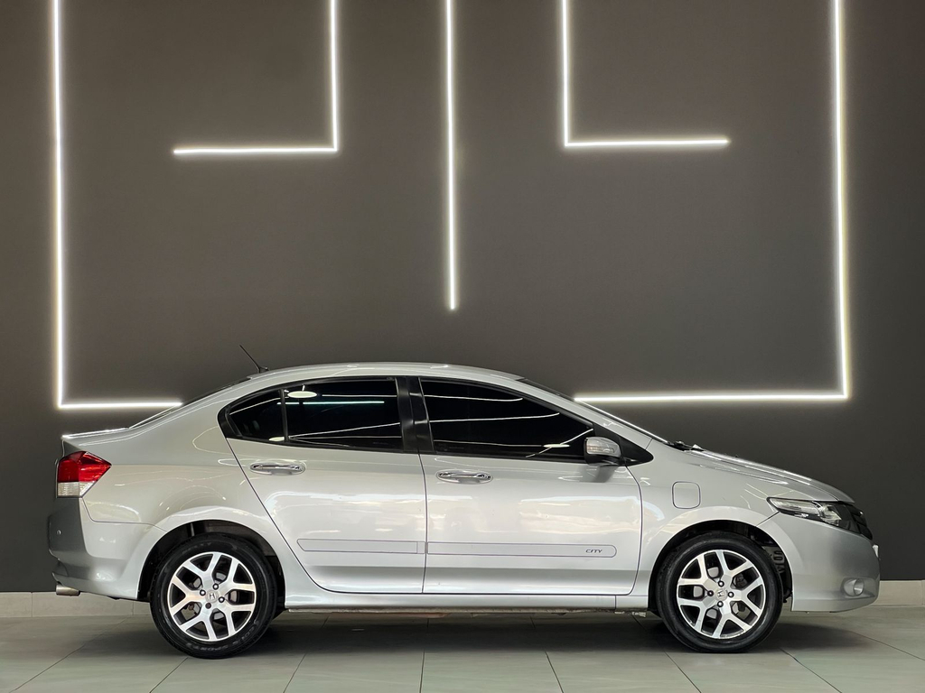 Honda City Prata