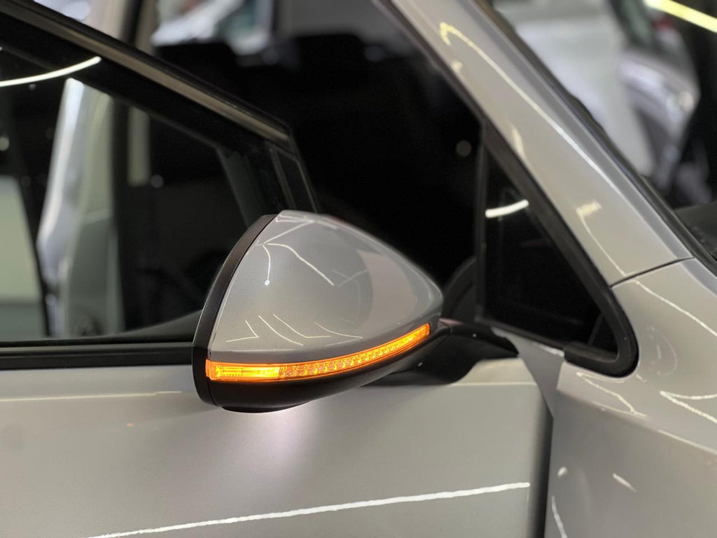 Volkswagen Golf Prata