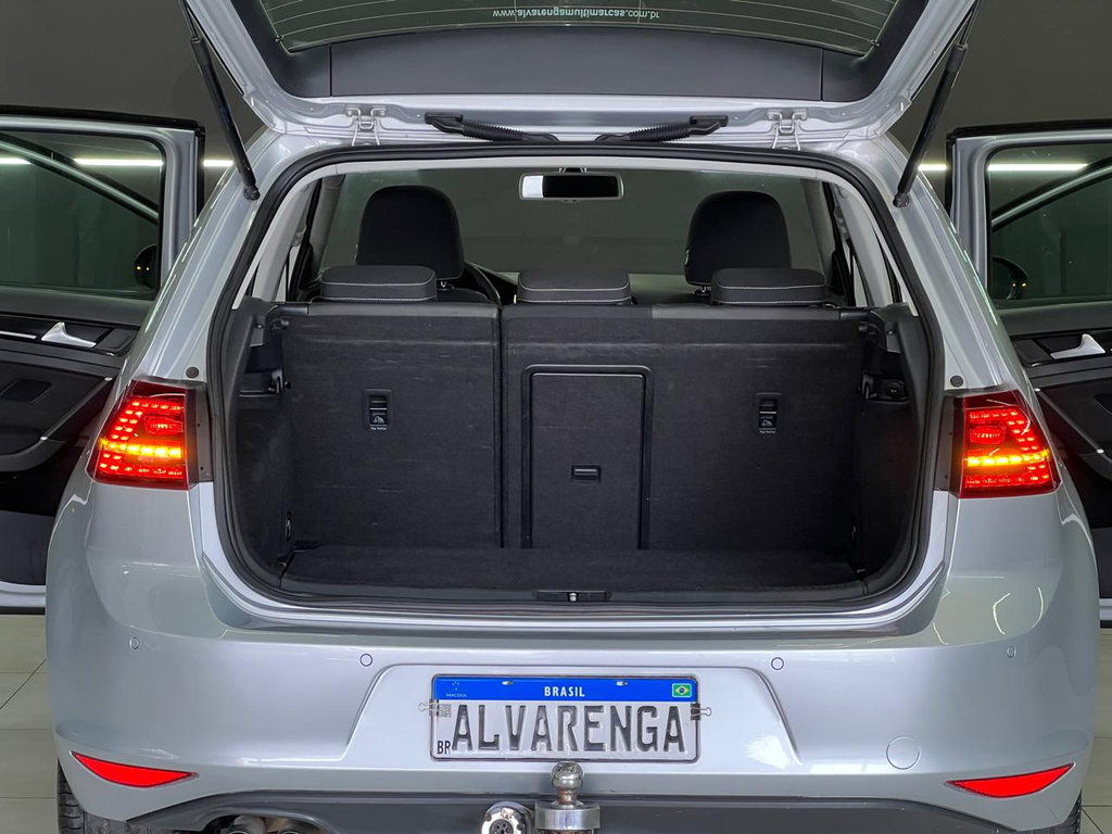 Volkswagen Golf Prata