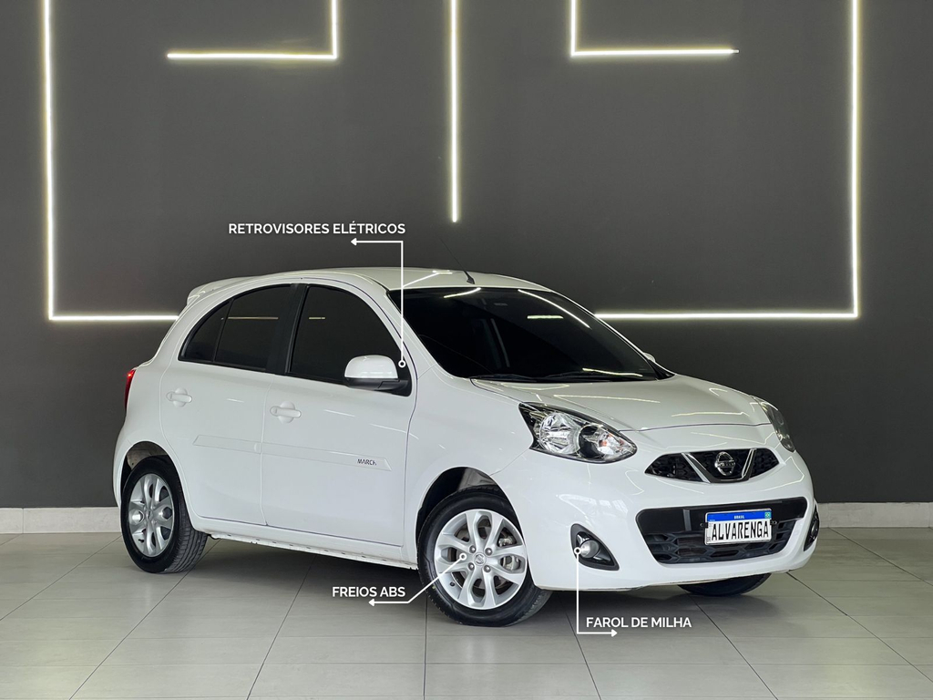 Nissan March Branco