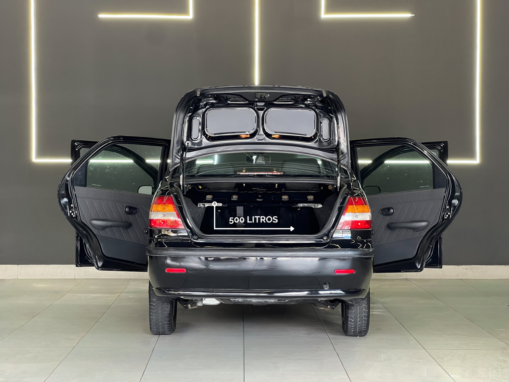 Fiat Siena Preto