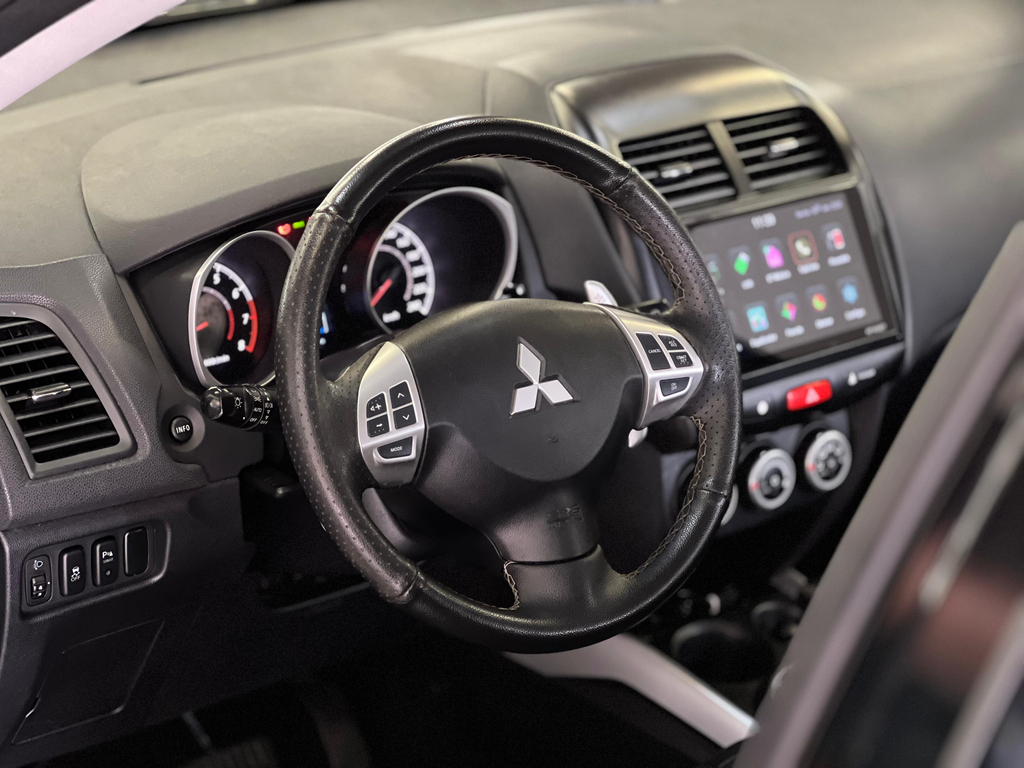 Mitsubishi ASX Preto