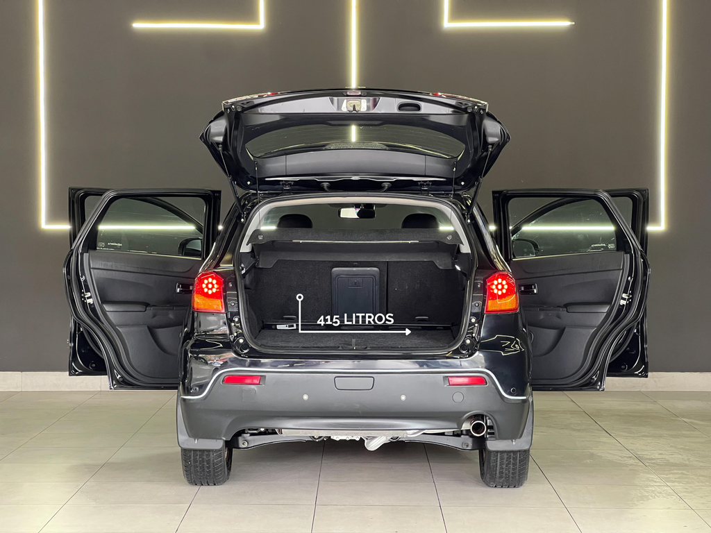 Mitsubishi ASX Preto