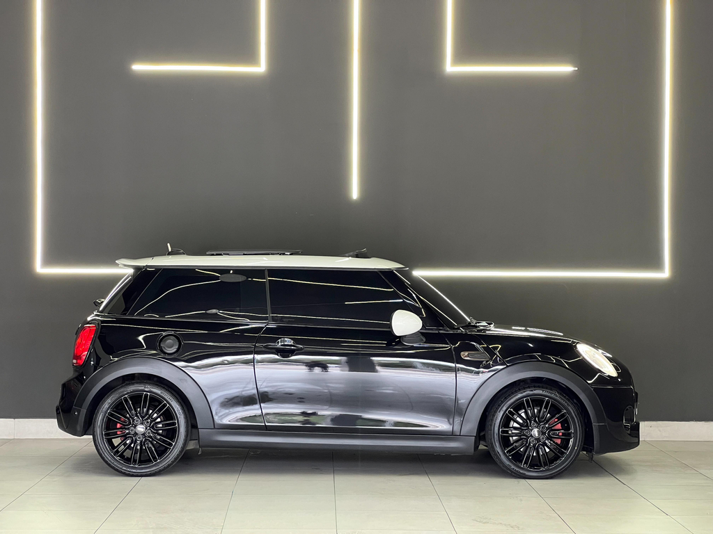 Mini Cooper Preto
