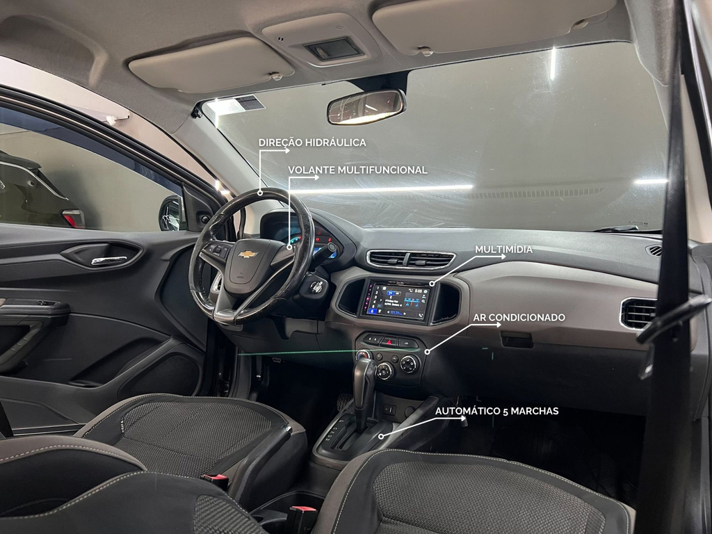 Chevrolet Prisma Cinza