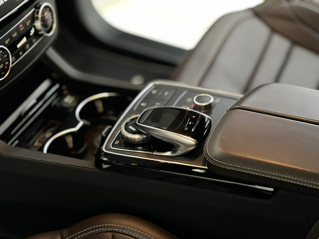 Mercedes Benz GLE-63 Branco