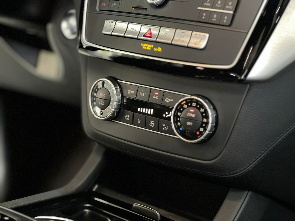 Mercedes Benz GLE-63 Branco