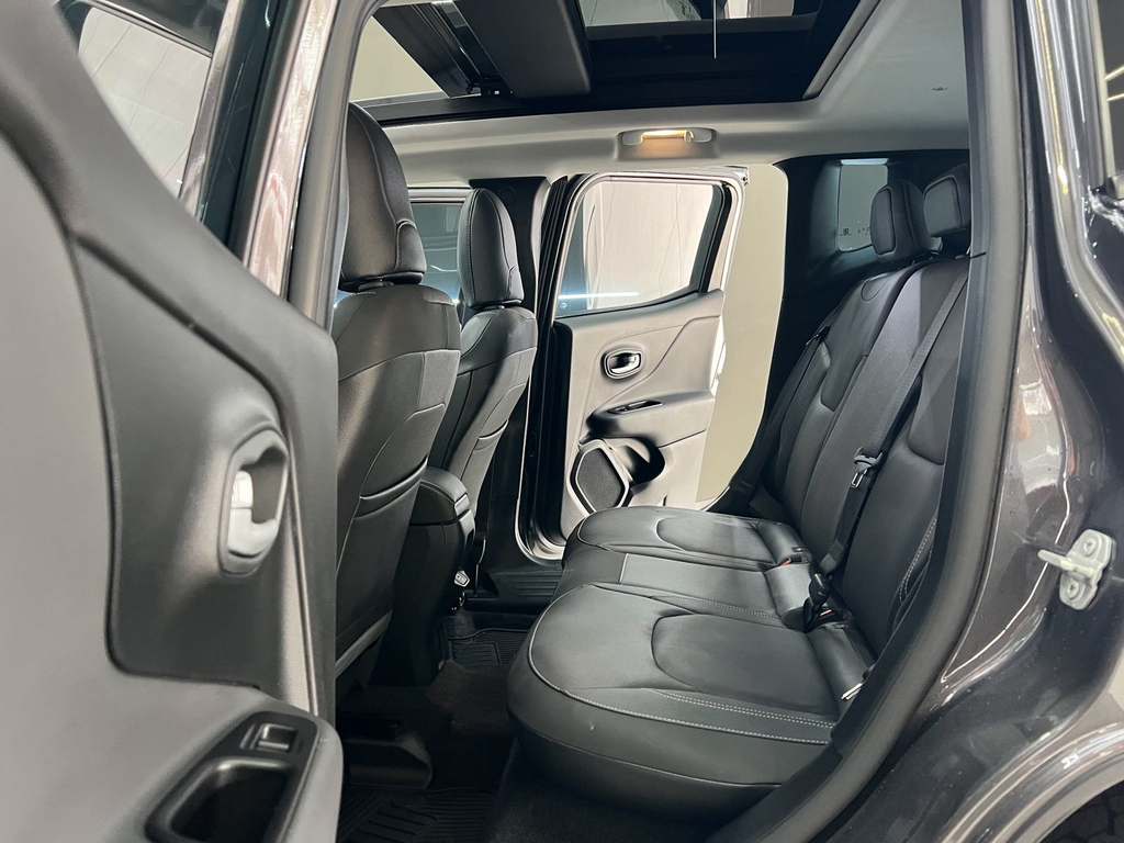 Jeep Renegade Cinza