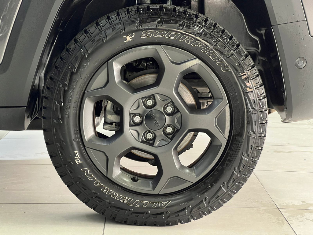 Jeep Renegade Cinza