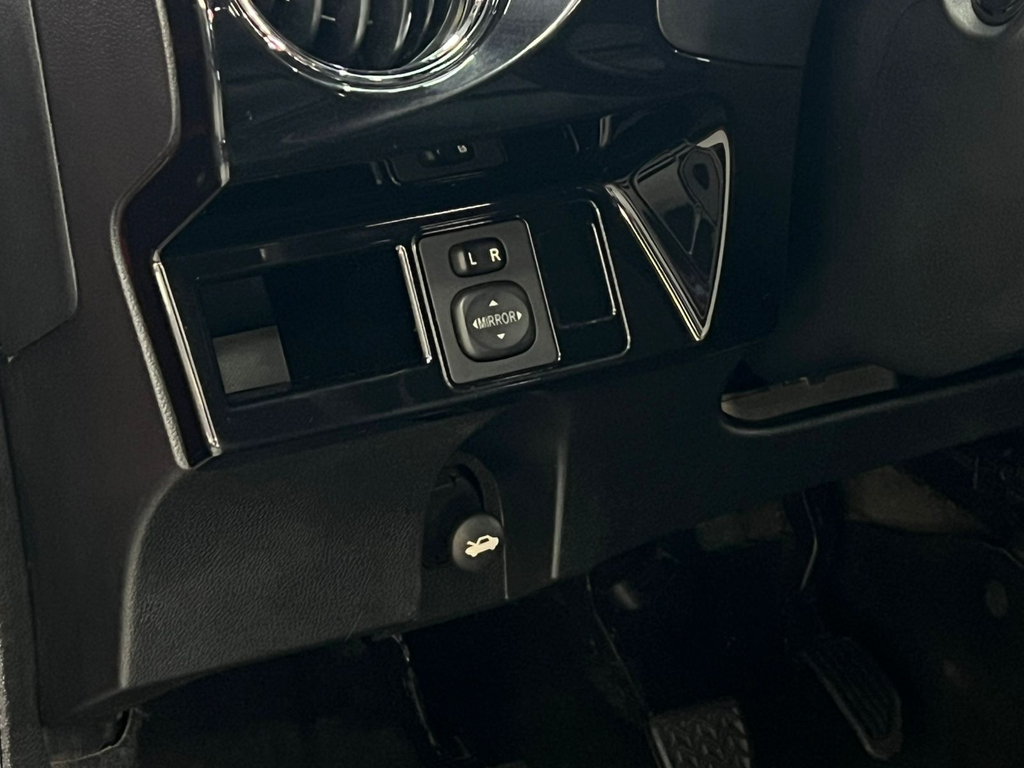 Toyota Etios Sedan Vermelho
