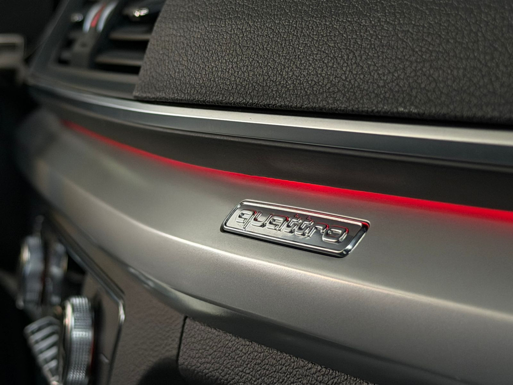 Audi Q5 Cinza