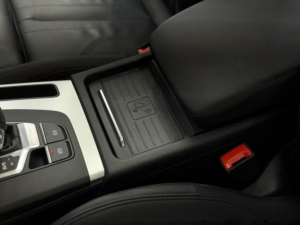 Audi Q5 Cinza