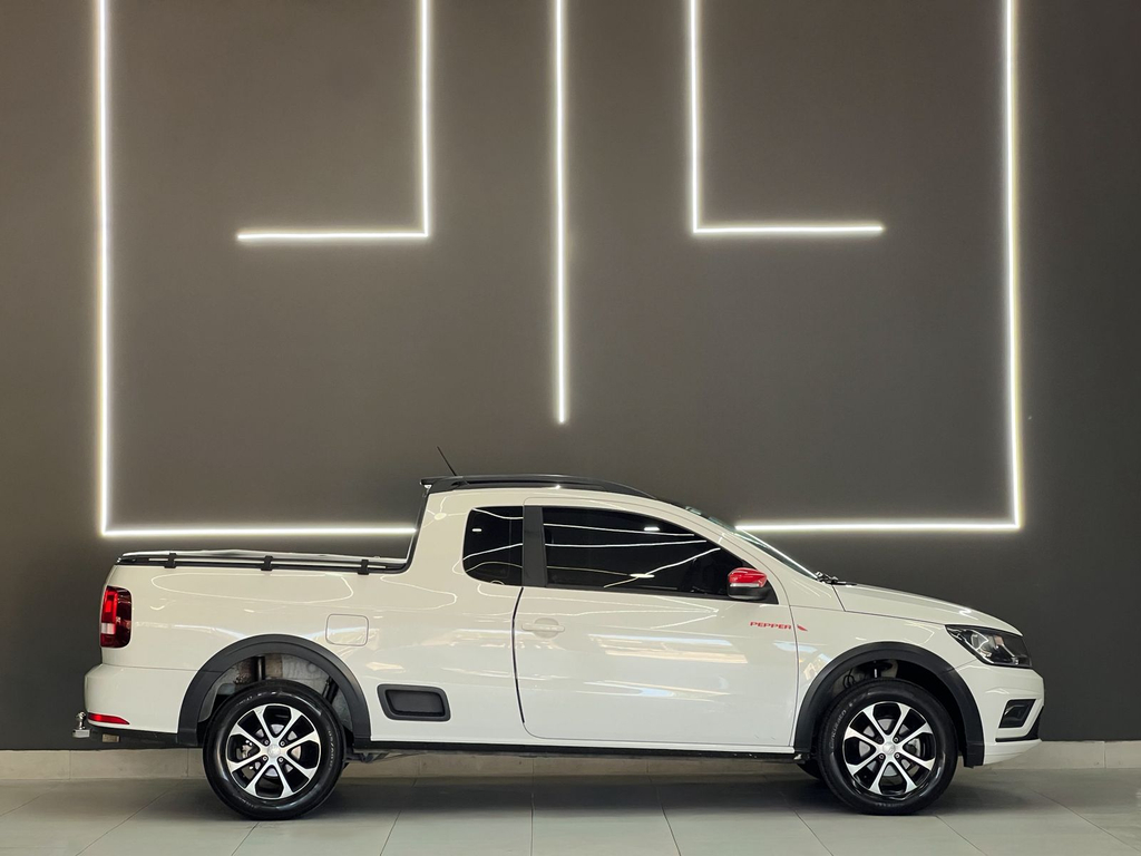 Volkswagen Saveiro Branco