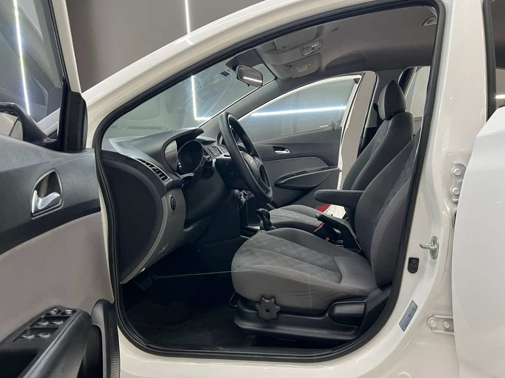 Hyundai HB20S Branco