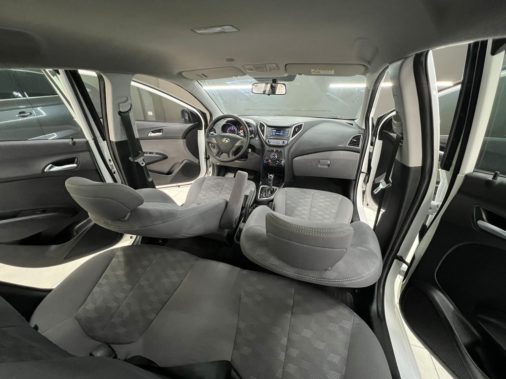 Hyundai HB20S Branco