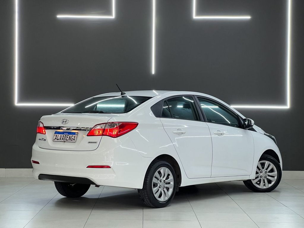 Hyundai HB20S Branco