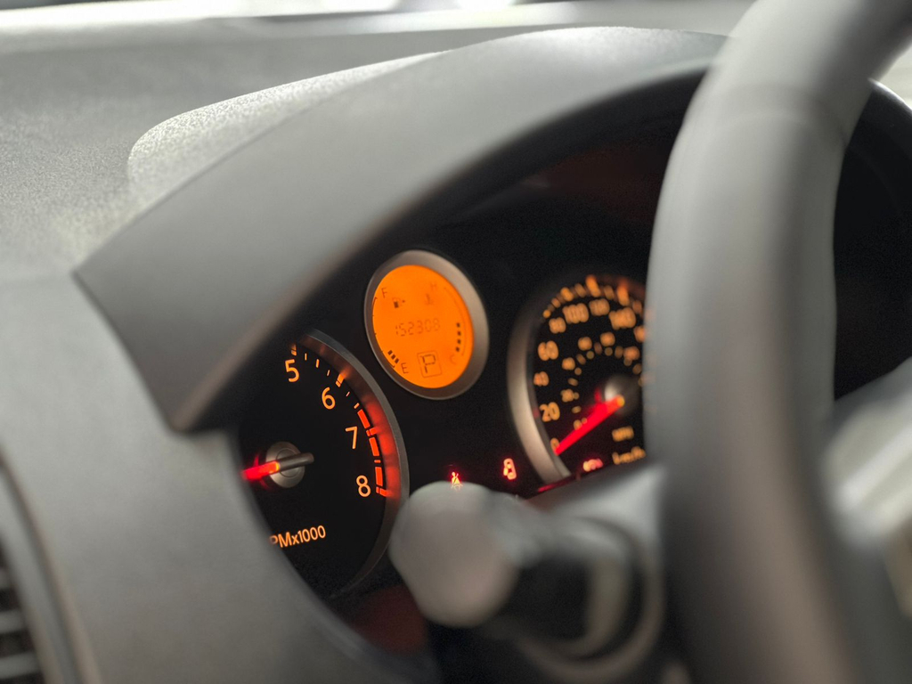 Nissan Sentra Prata