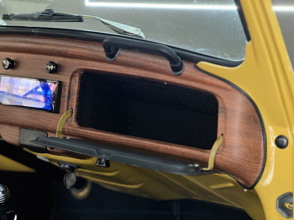 Volkswagen Fusca Amarelo